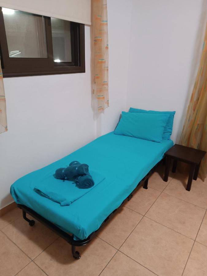 Pool Side 2 Bedroom Queens Gardens Complex Pafos Exterior foto