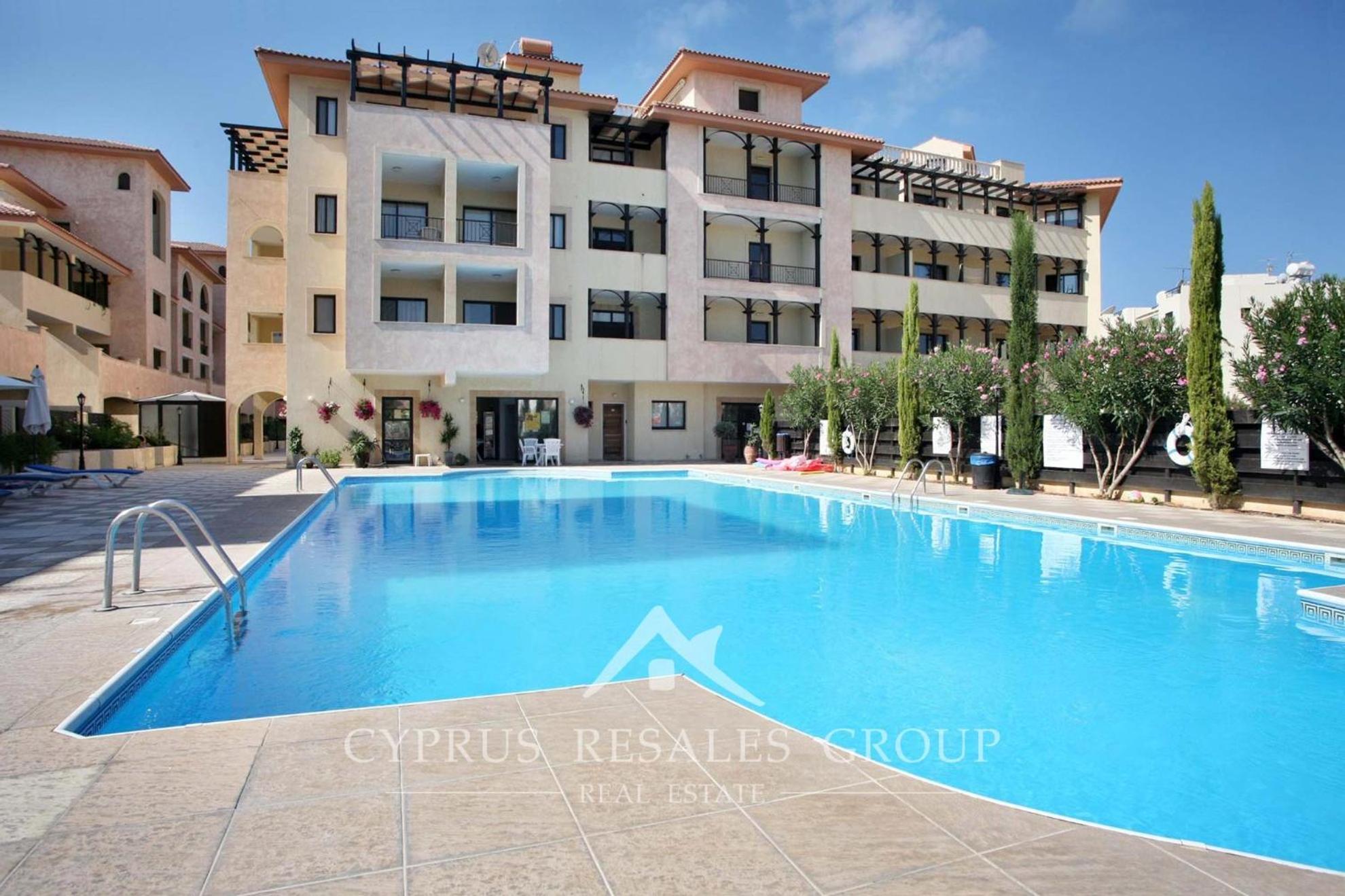 Pool Side 2 Bedroom Queens Gardens Complex Pafos Exterior foto